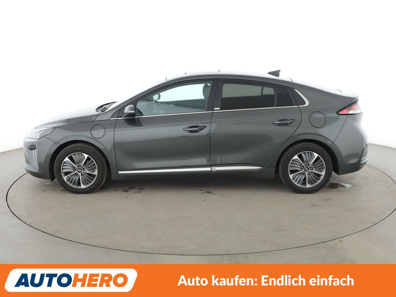 Hyundai IONIQ 1.6 Hybrid Style Aut.*NAVI*LED*CAM*ACC*SHZ*LHZ* — photo 3