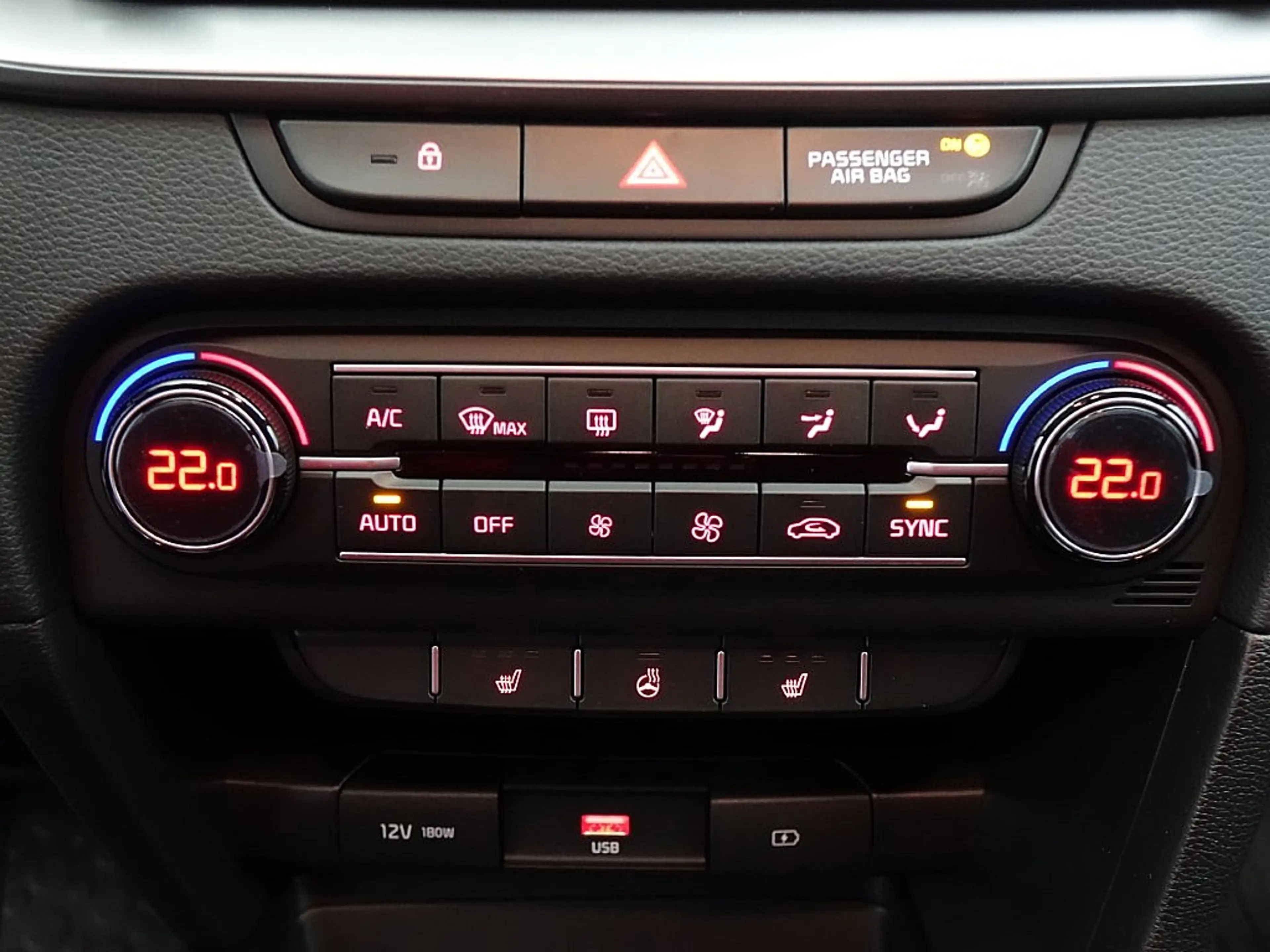 Kia Ceed / cee'd ceed 1,0 T-GDI GPF Silber *FACELIFT* *NAVI, SIT... — photo 11