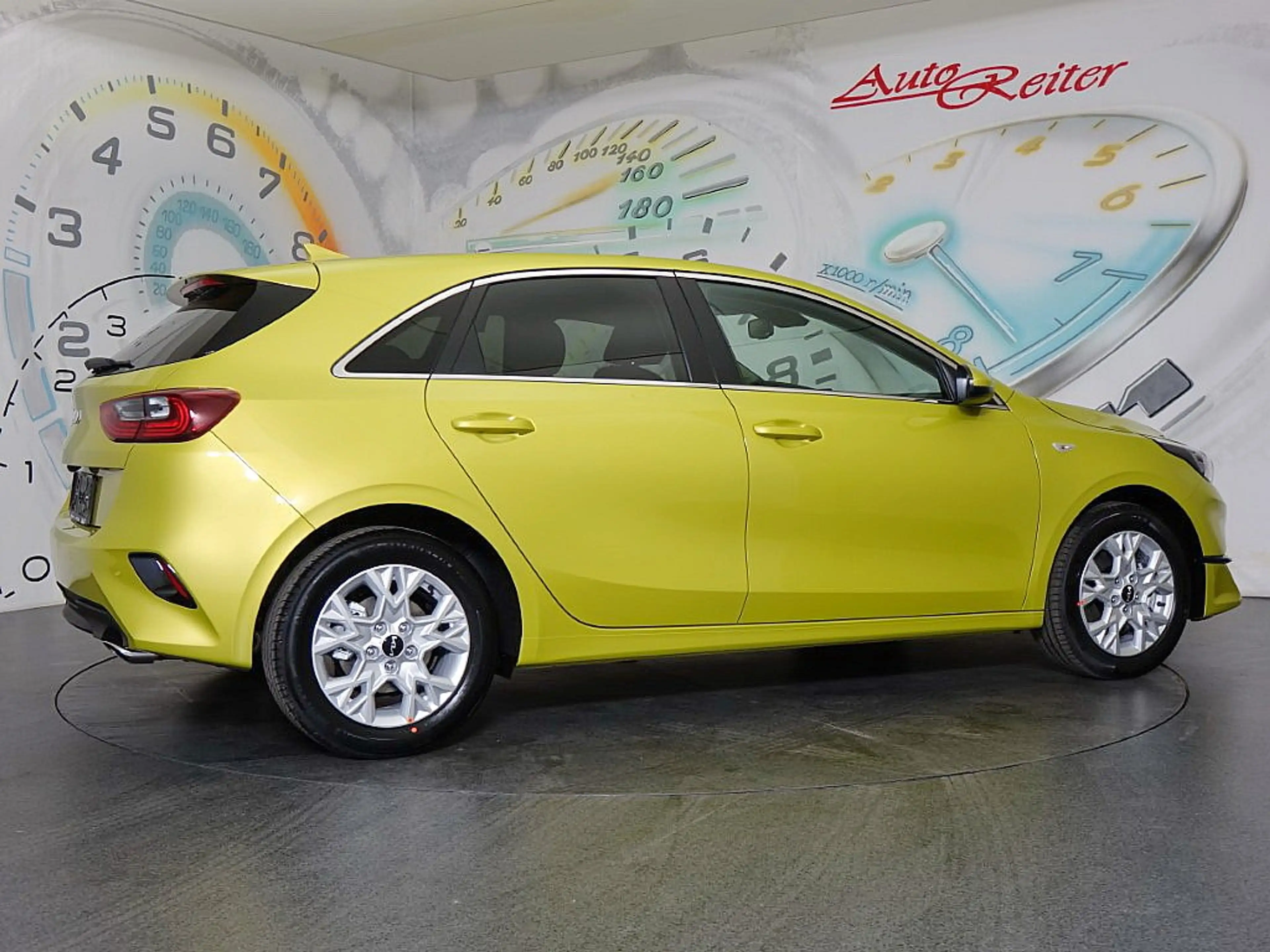 Kia Ceed / cee'd ceed 1,0 T-GDI GPF Silber *FACELIFT* *NAVI, SIT... — photo 4