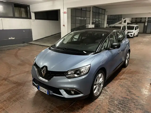 Renault Scenic Scénic TCe 140 CV EDC FAP Sport Edition2