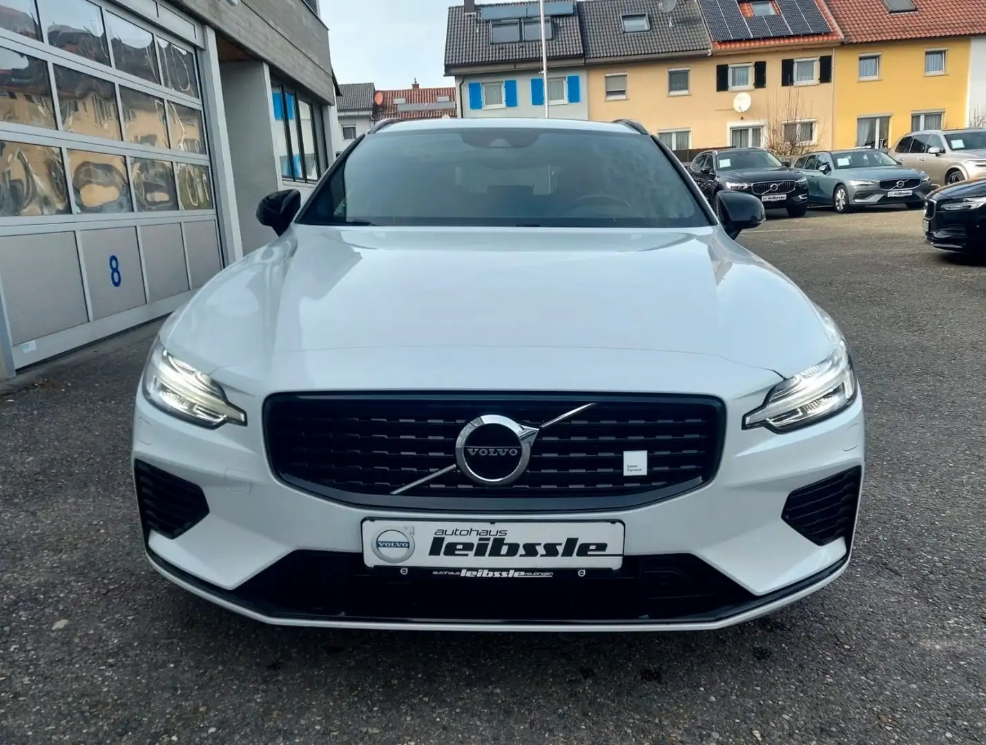 Volvo V60 T8 Polestar Engineered Plug-In Hybrid Weiß - 2