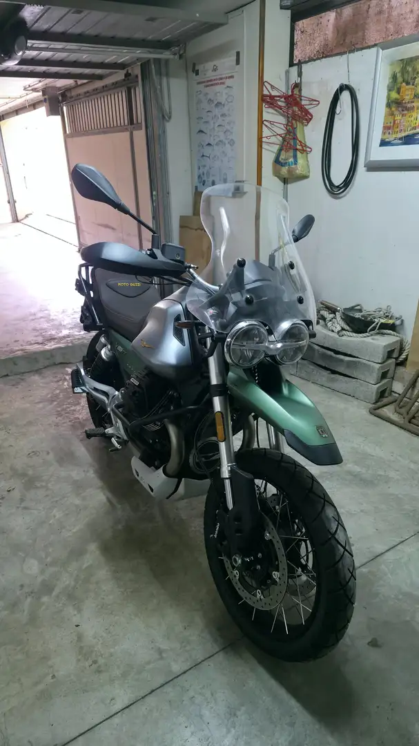 Moto Guzzi V 85 TT centenario Grigio - 2