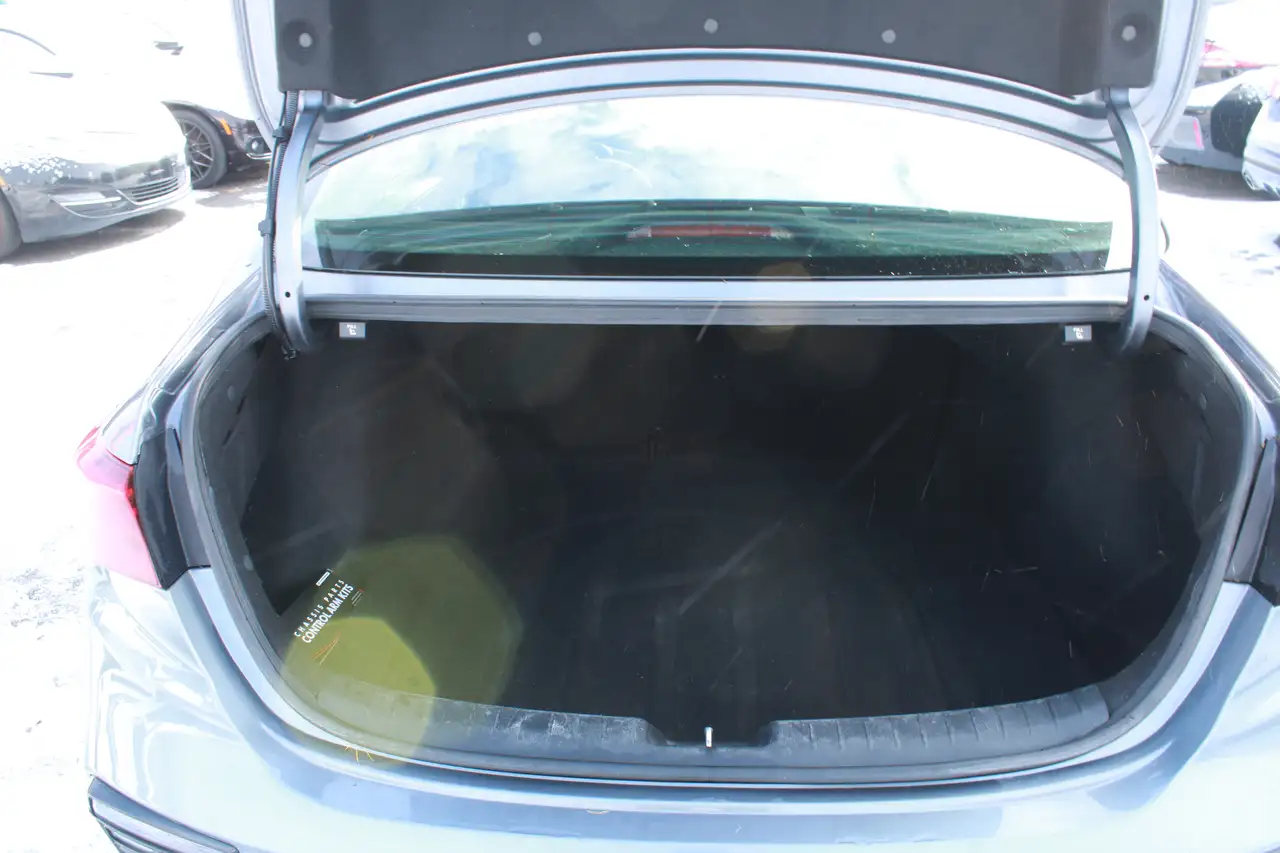 Kia Forte снимка Kia Forte