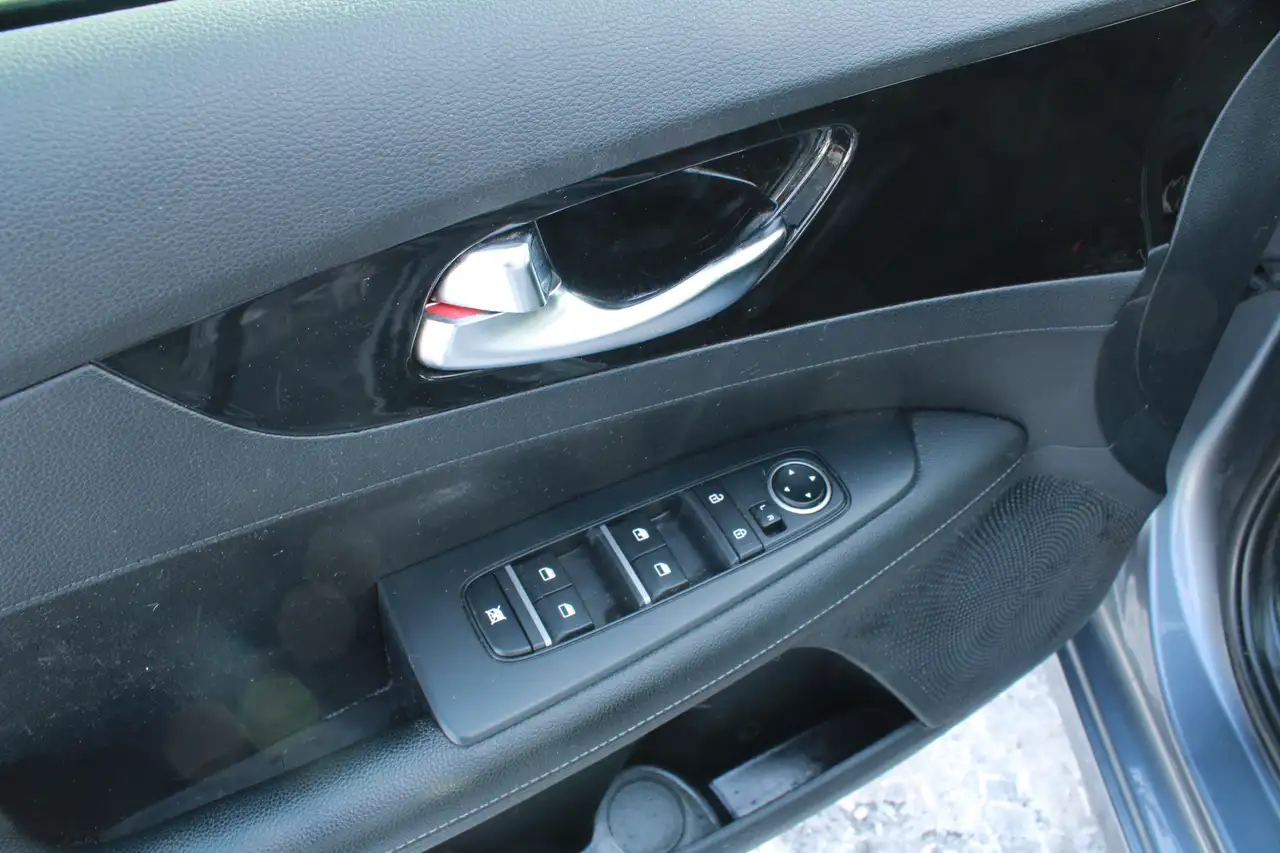 Kia Forte снимка Kia Forte