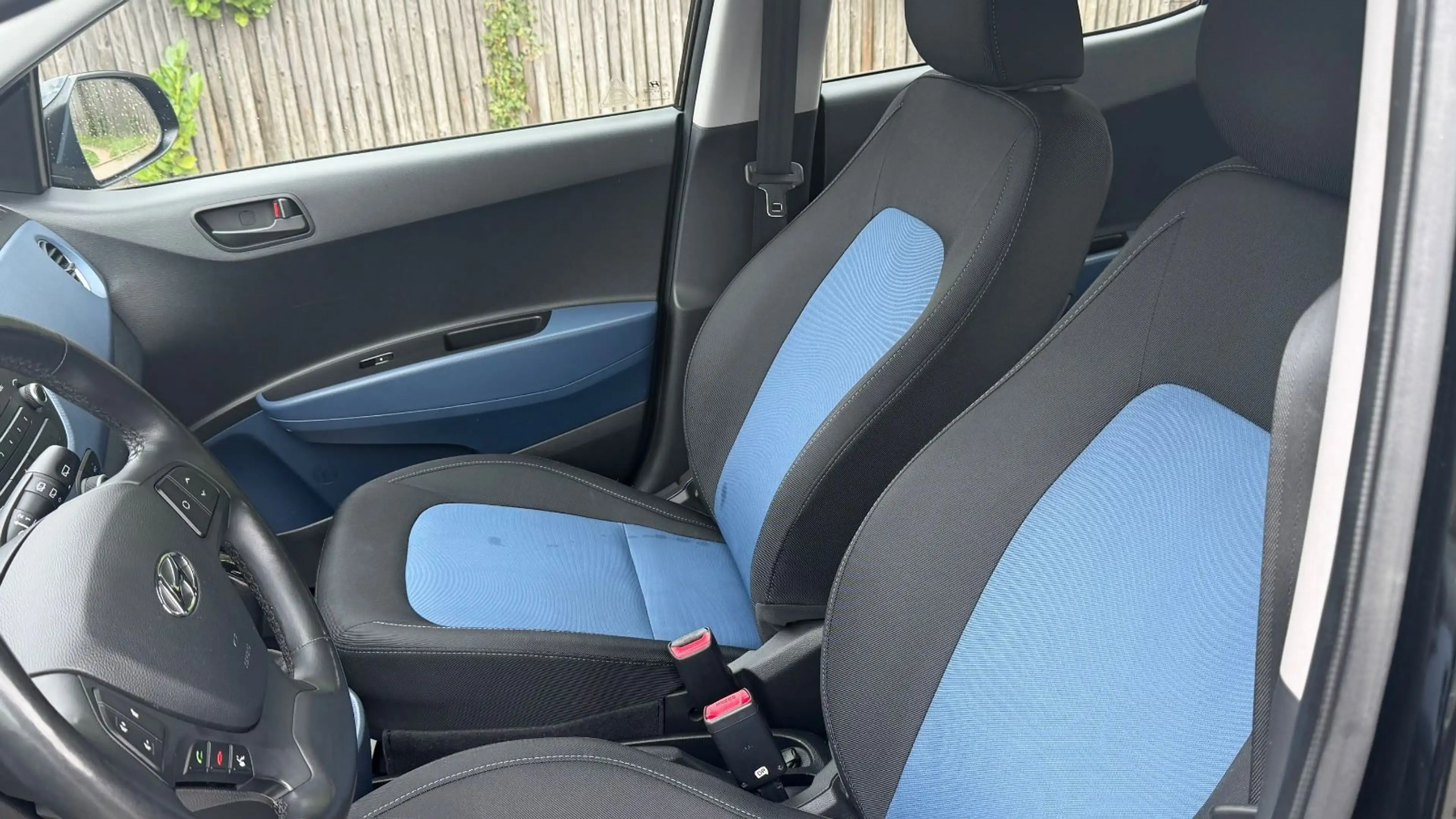 Hyundai i10 Trend — photo 15
