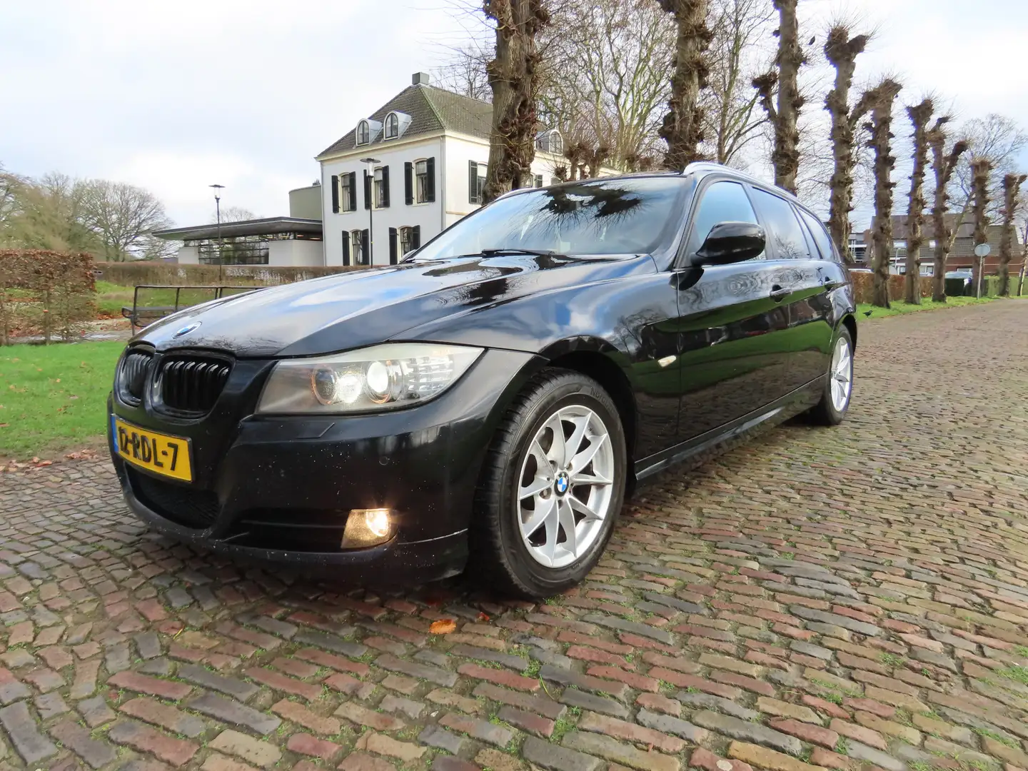BMW 318 3-serie Touring 318i Corporate Lease Luxury Line E Schwarz - 1