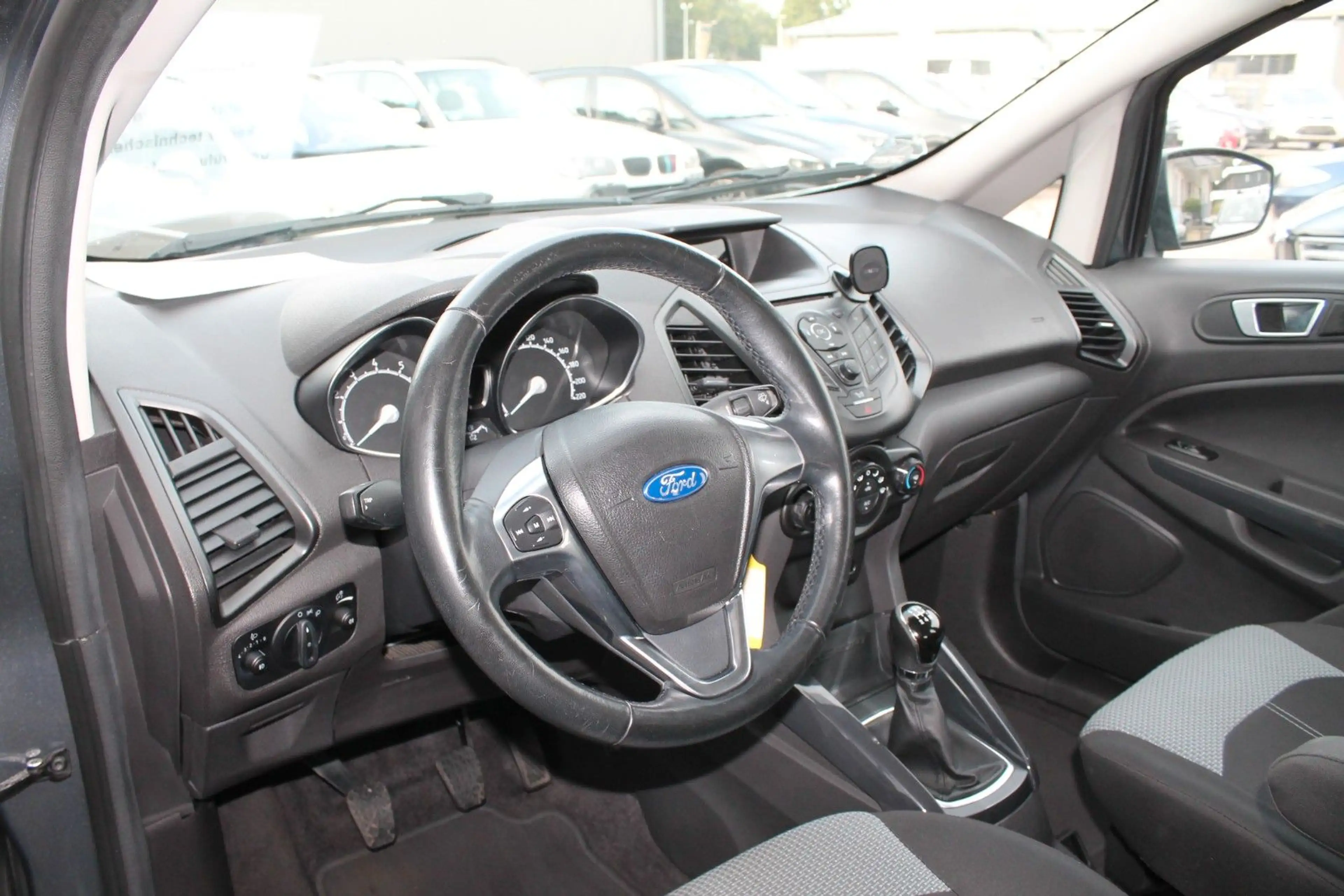 Ford EcoSport Trend *TÜV-NEU* — photo 15