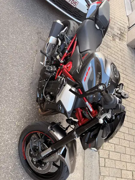 Kawasaki Z900