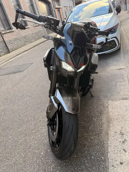 Kawasaki Z900 - foto 4