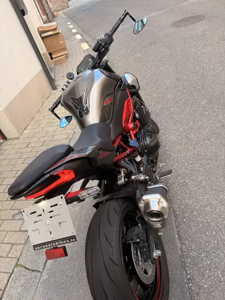 Kawasaki Z900 - foto 6