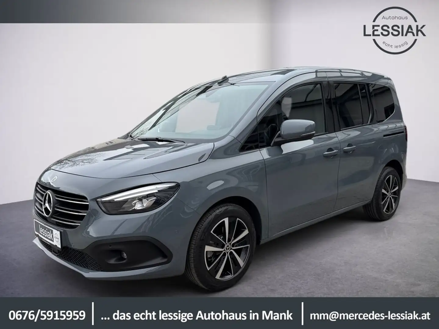 Mercedes-Benz T-Klasse T 180 d | Smartphone-Int. | PP m.RFK | LED-SW usw. Grau - 1
