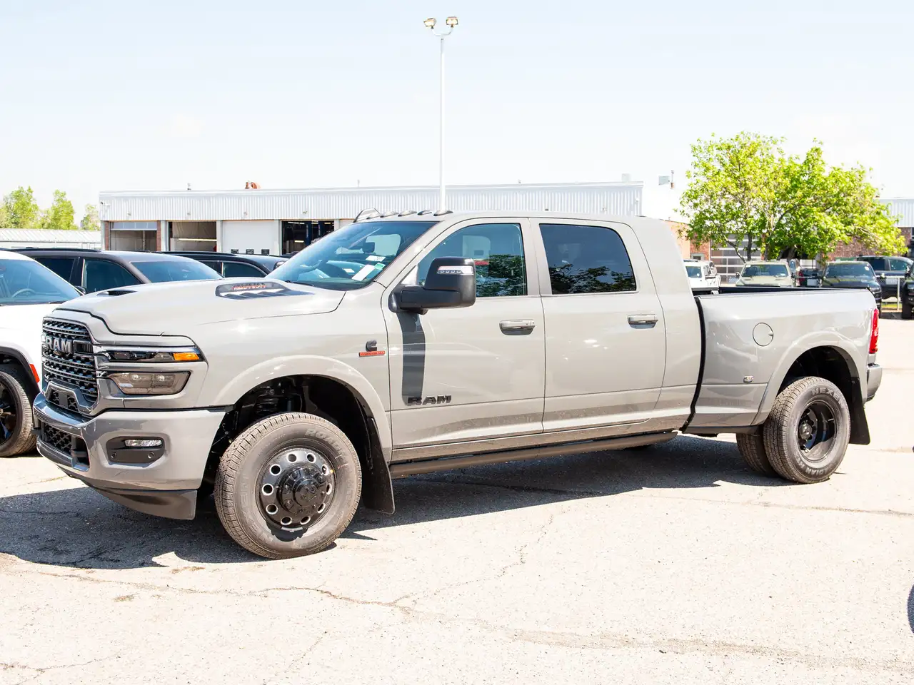 RAM 3500 photo RAM 3500