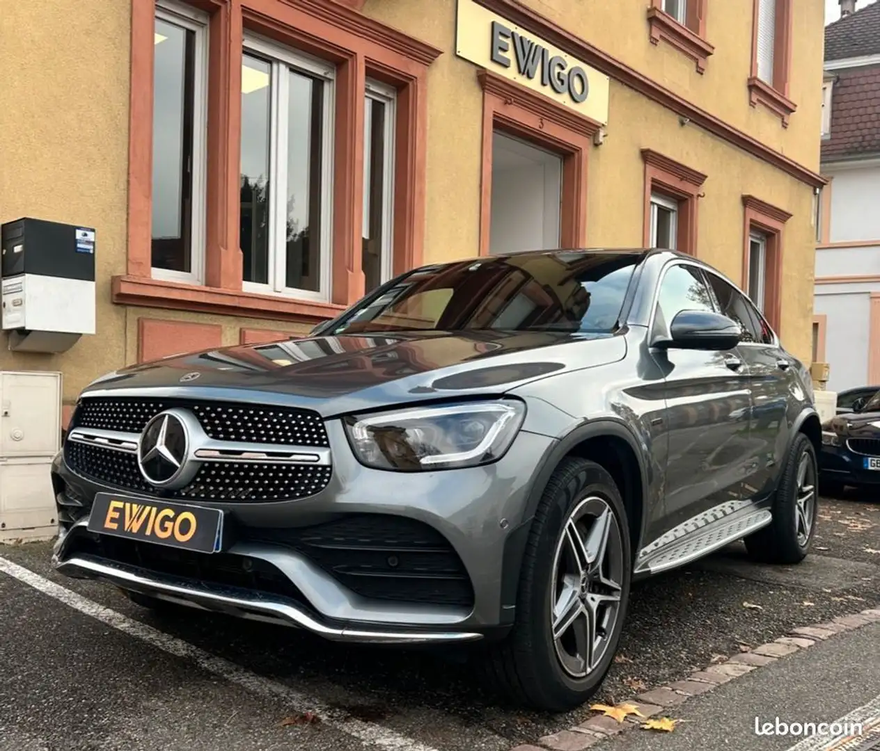 Mercedes-Benz GLC 300 classe coupe 2.0 300 e 320h 210 eq-power phev hybrid amg line 4matic 9g-tronic bva-garantie 6 mois Gris - 2