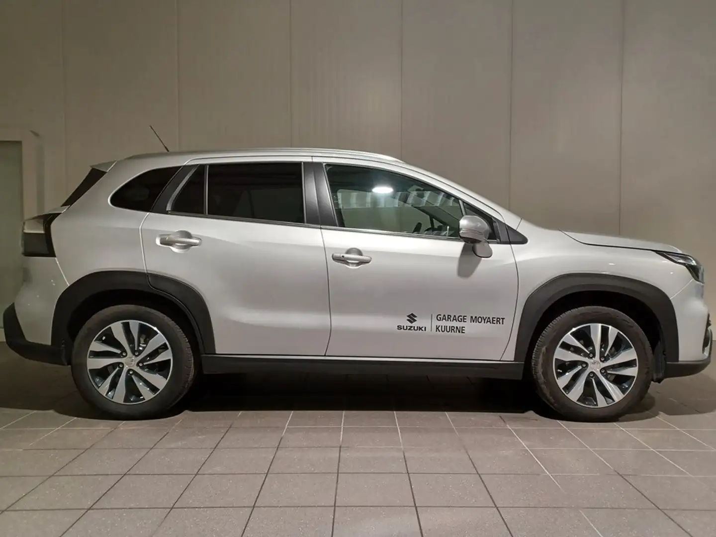 Suzuki SX4 S-Cross 1,4 GLX |navi|360°camera|adaptive cruise|alu17" Zilver - 2