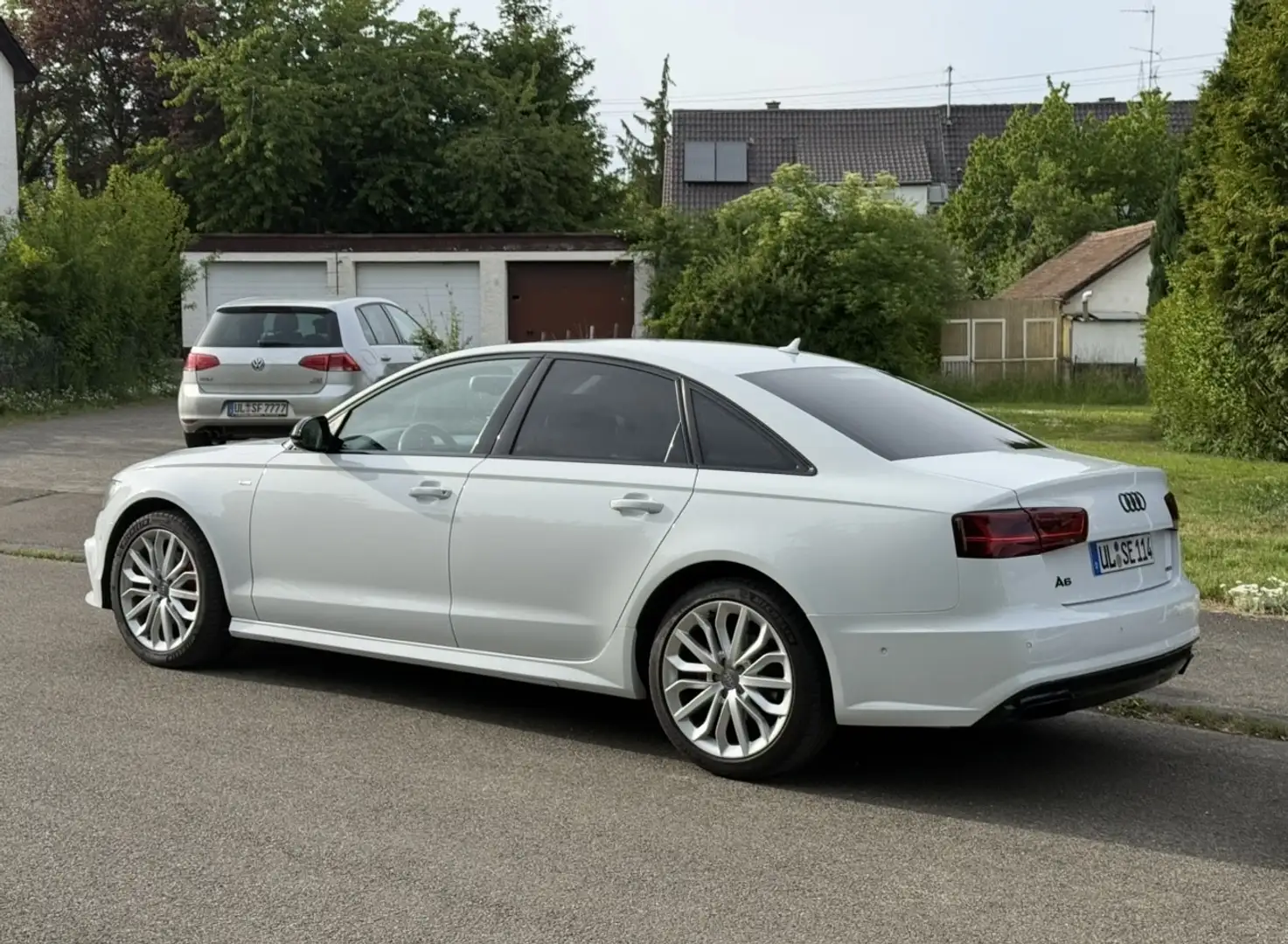 Audi A6 Avant 2.0 TDI ultra S tronic - 2