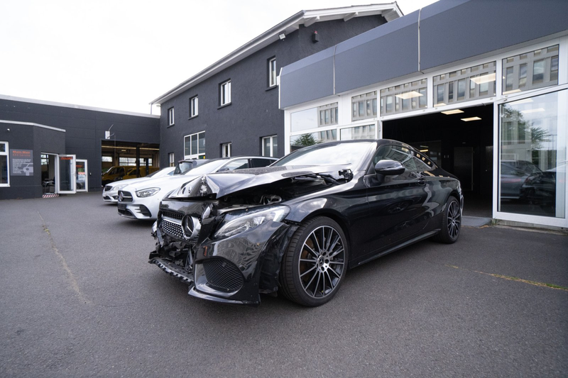Mercedes-Benz C 250 AMG Line Pano — photo 10