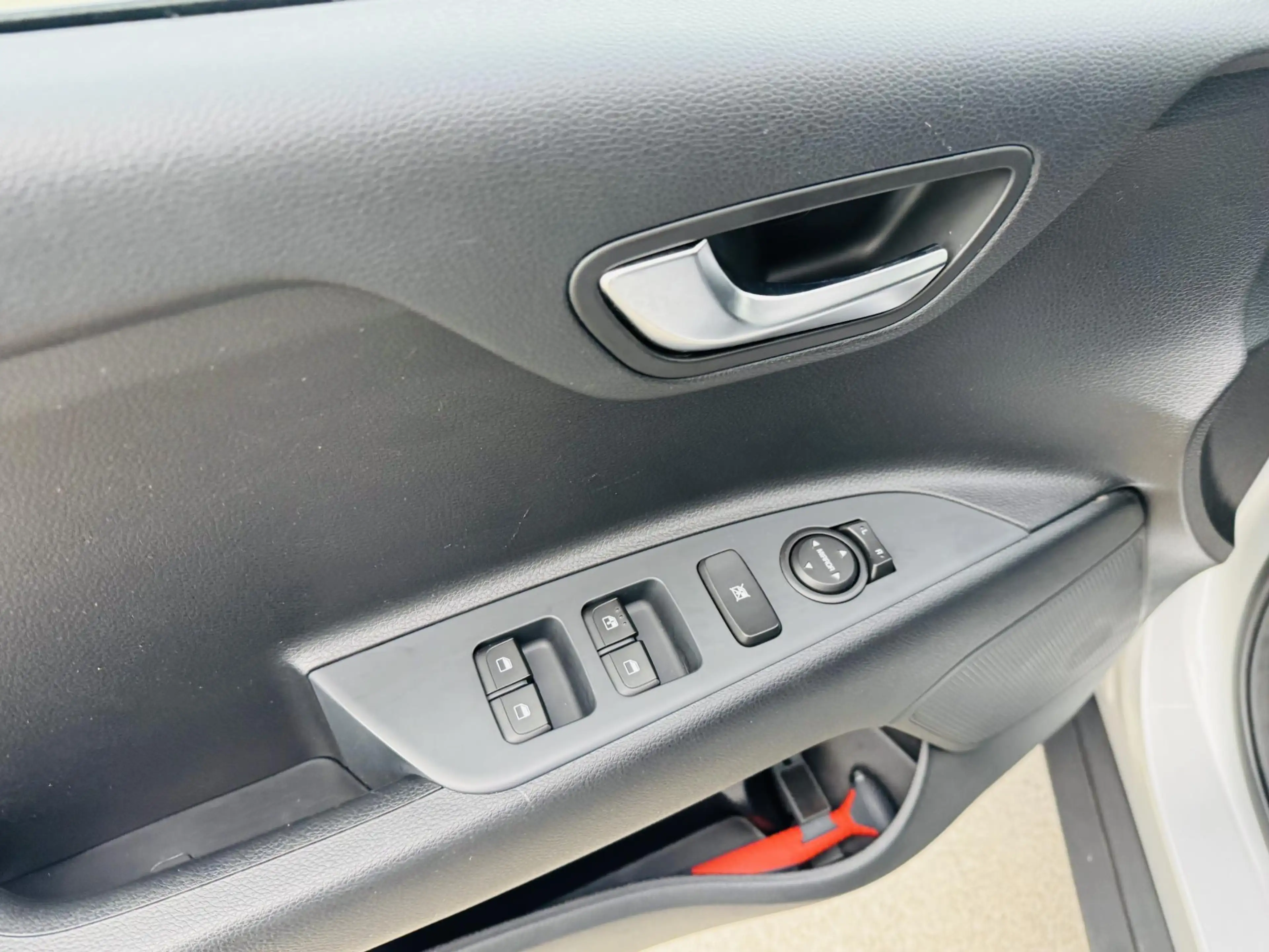 Kia Stonic 1.0 T-GDi MHEV DynamicLine Clima | Cruise | Navi | — photo 12