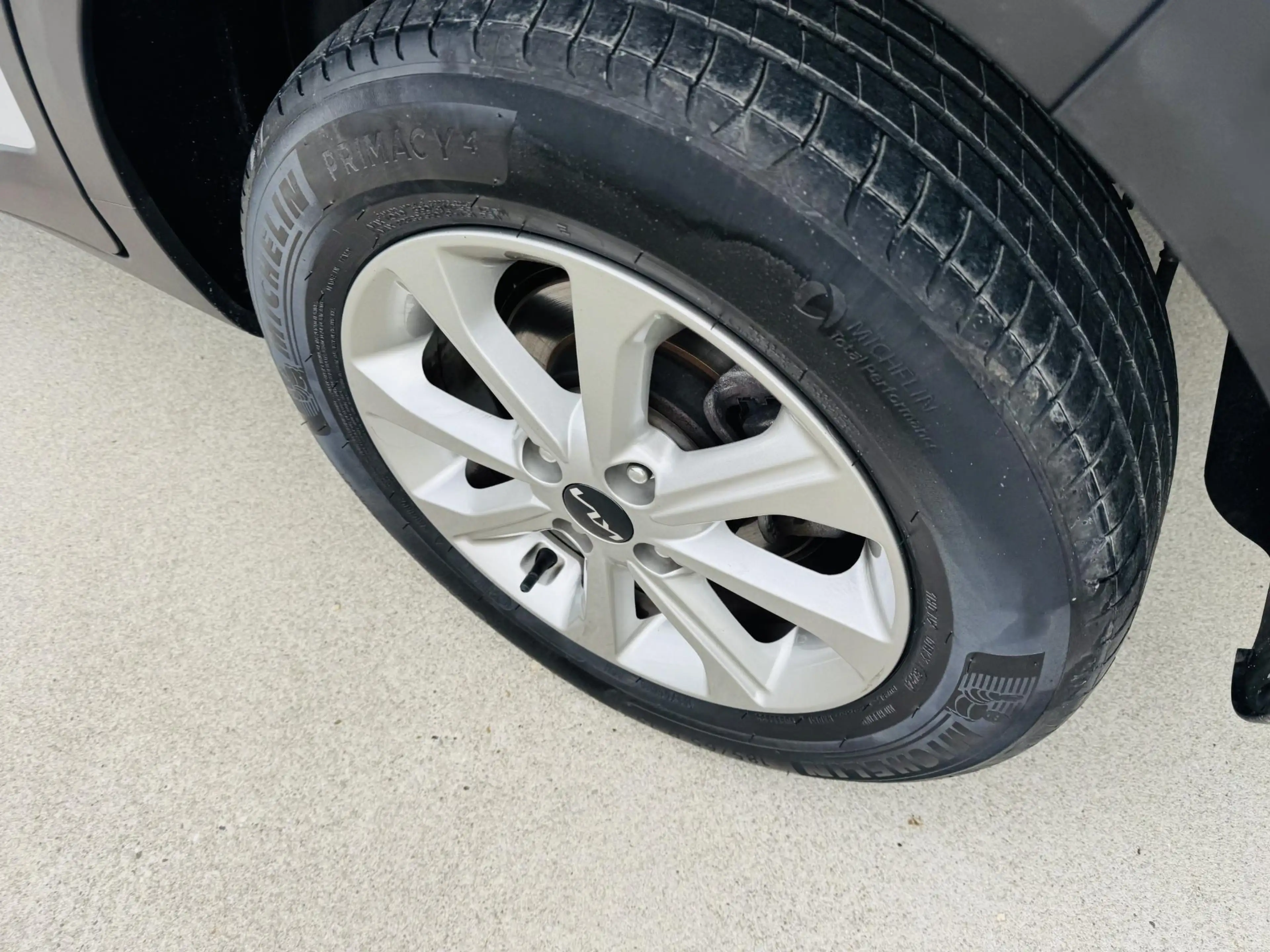 Kia Stonic 1.0 T-GDi MHEV DynamicLine Clima | Cruise | Navi | — photo 9