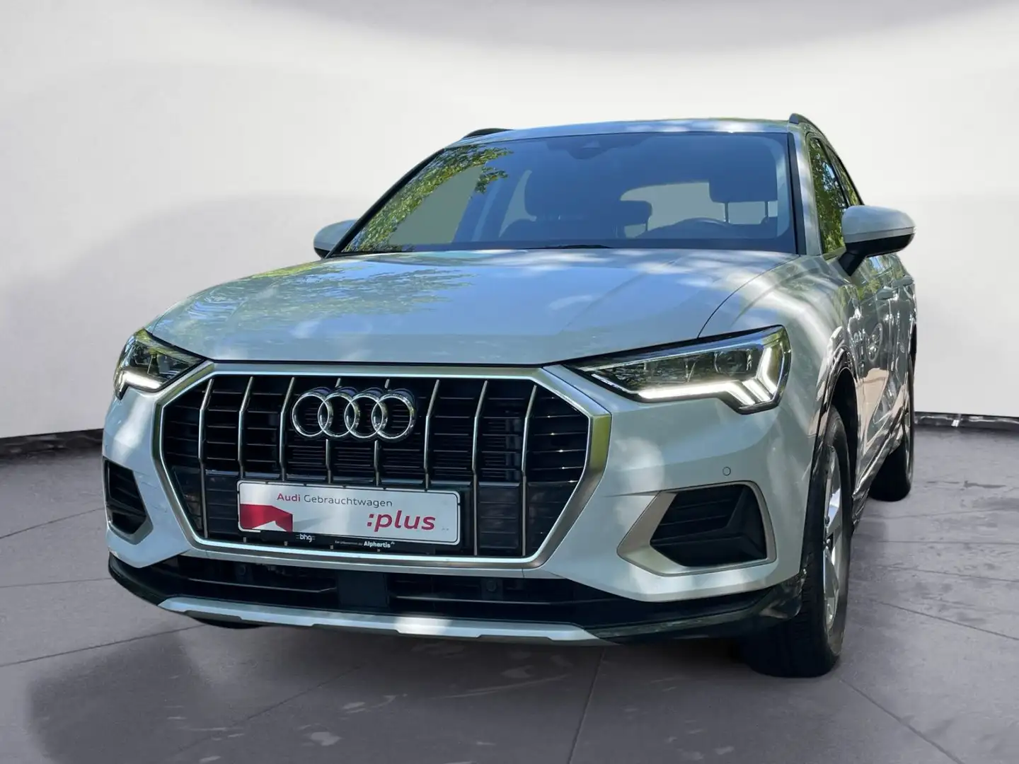 Audi Q3 35 TFSI advanced LED/Kamera/Navi/ACC/Assist/u Weiß - 2