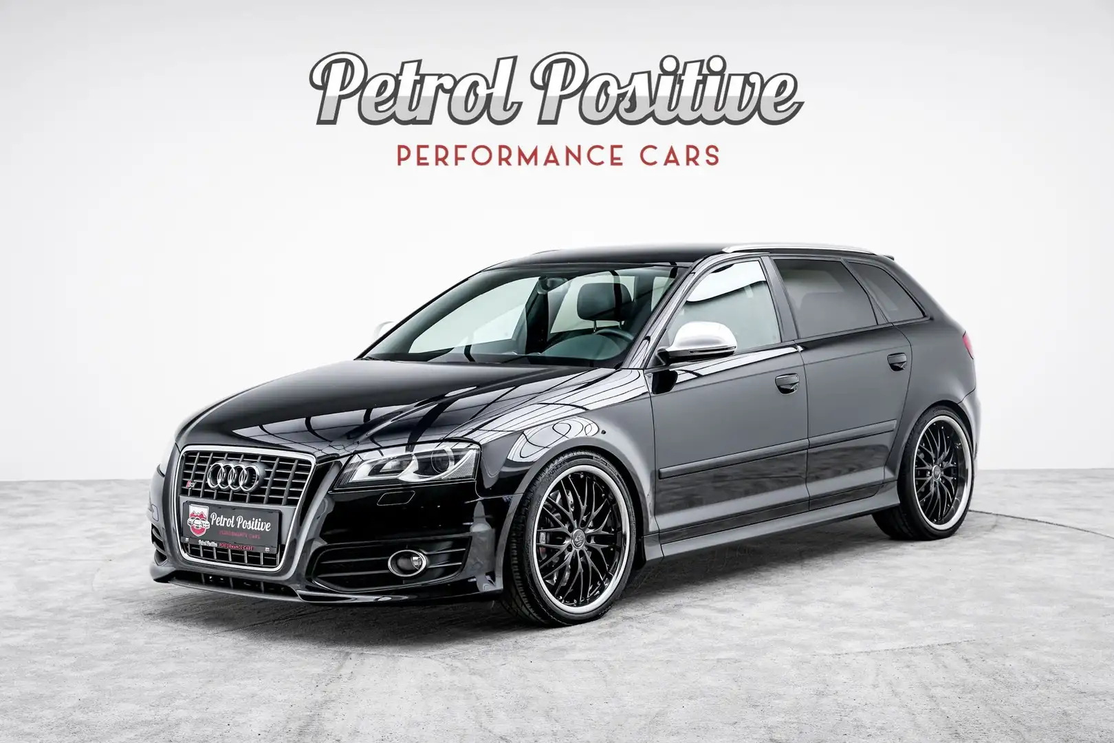 Audi S3 2.0 TFSI / Rostfrei / Schöner Zustand / 10 Jahre Schwarz - 1