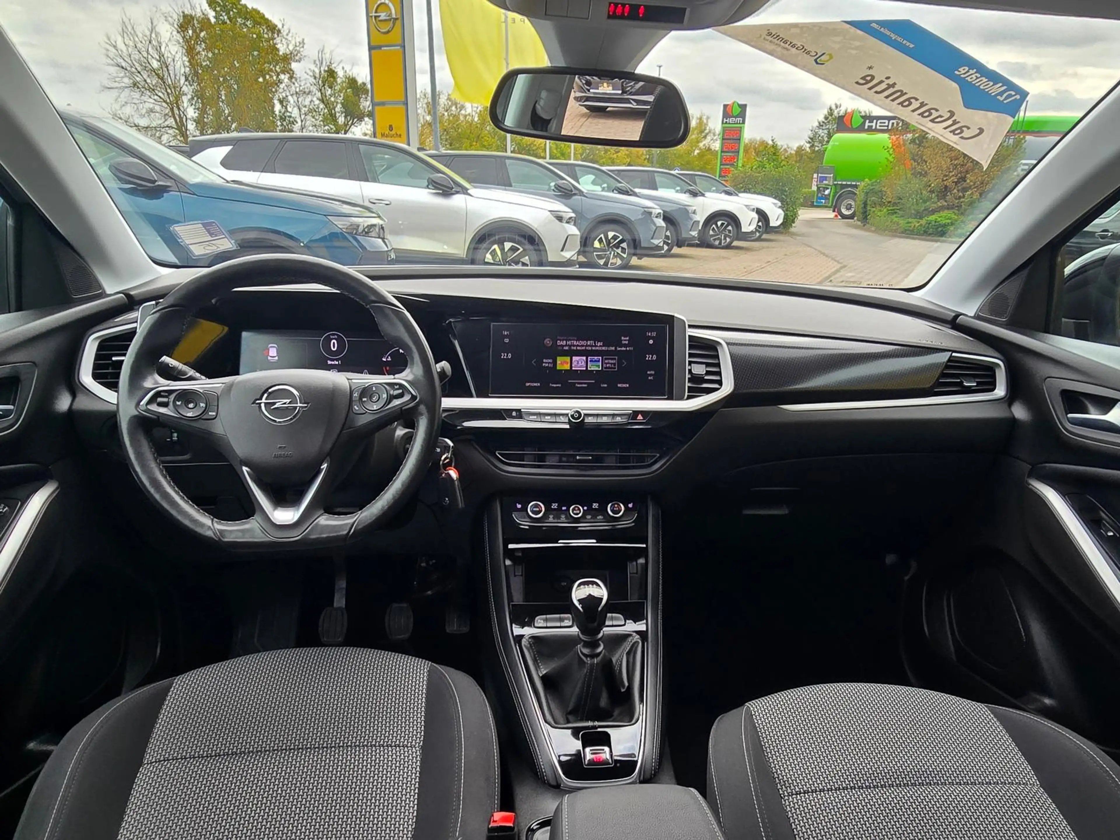 Opel Grandland GS Line — photo 12