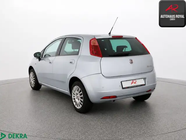 Fiat Punto view 3