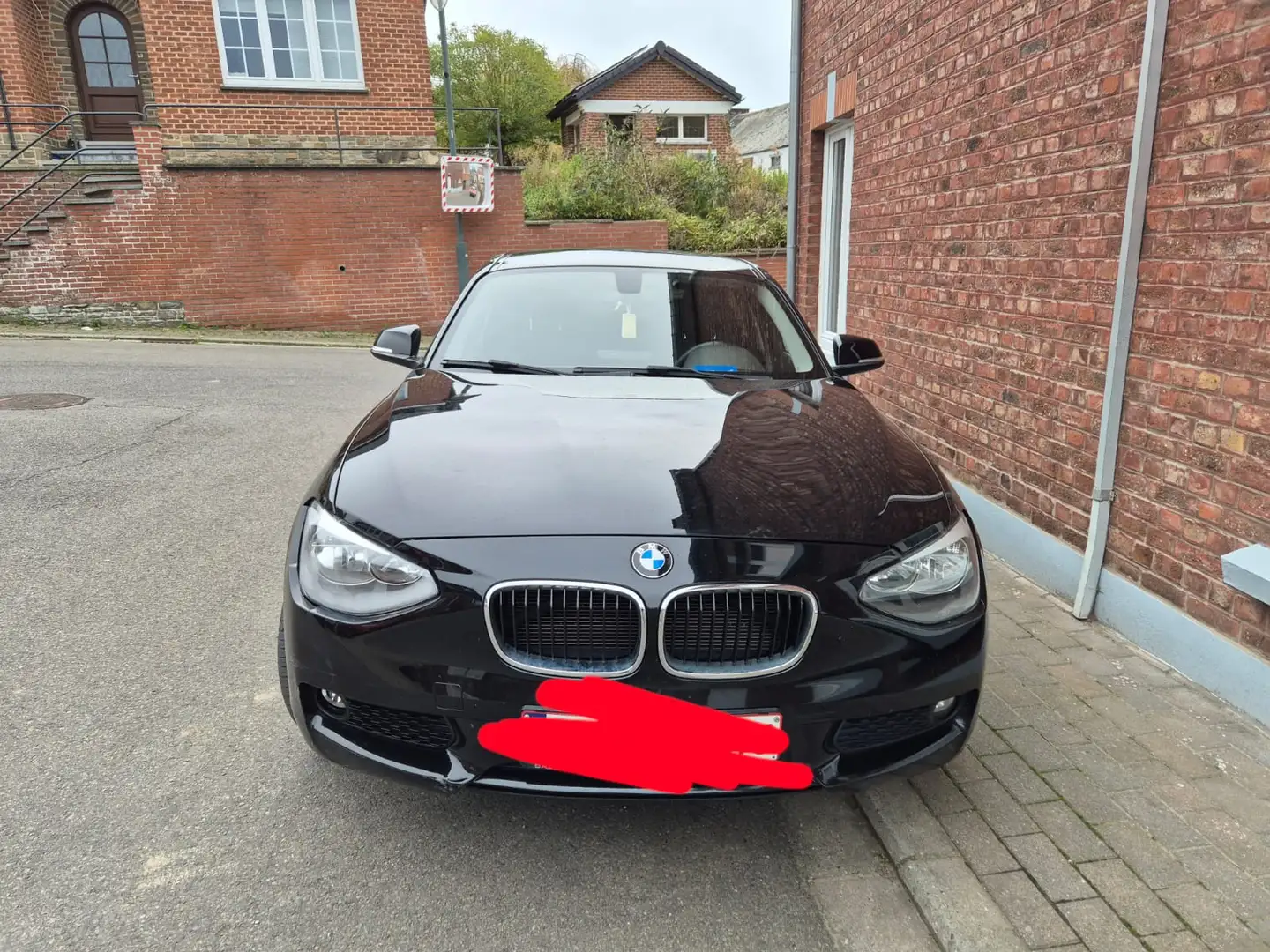BMW 114 114 d Noir - 1