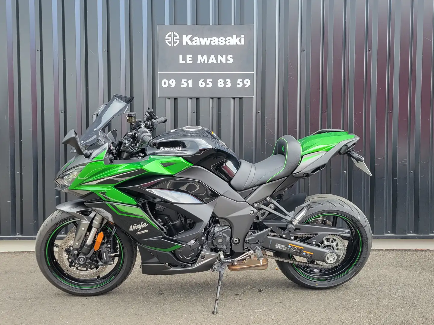 Kawasaki Ninja 1000SX Vert - 1