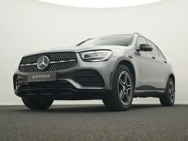 Mercedes-Benz GLC view 10