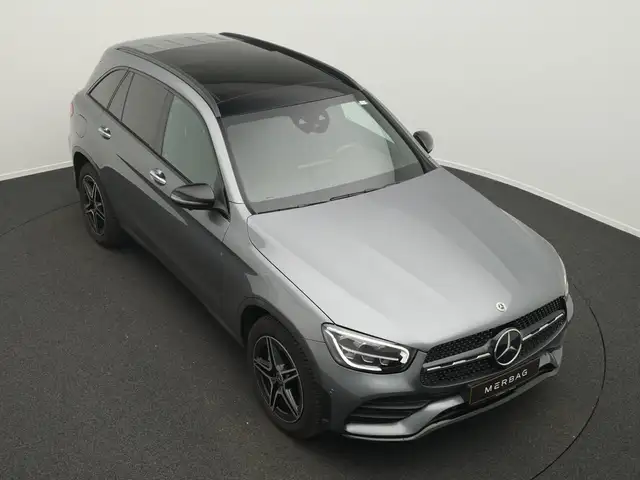 Mercedes-Benz GLC view 12
