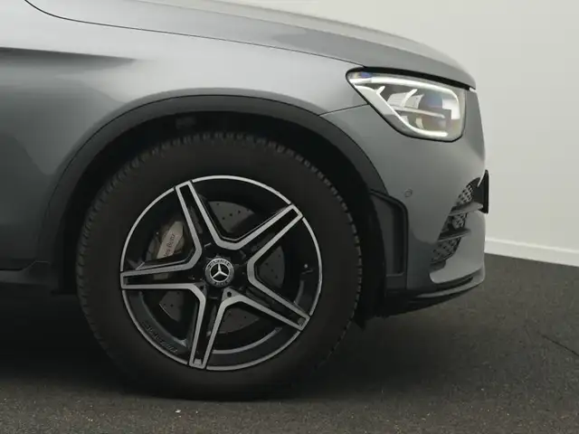 Mercedes-Benz GLC view 8
