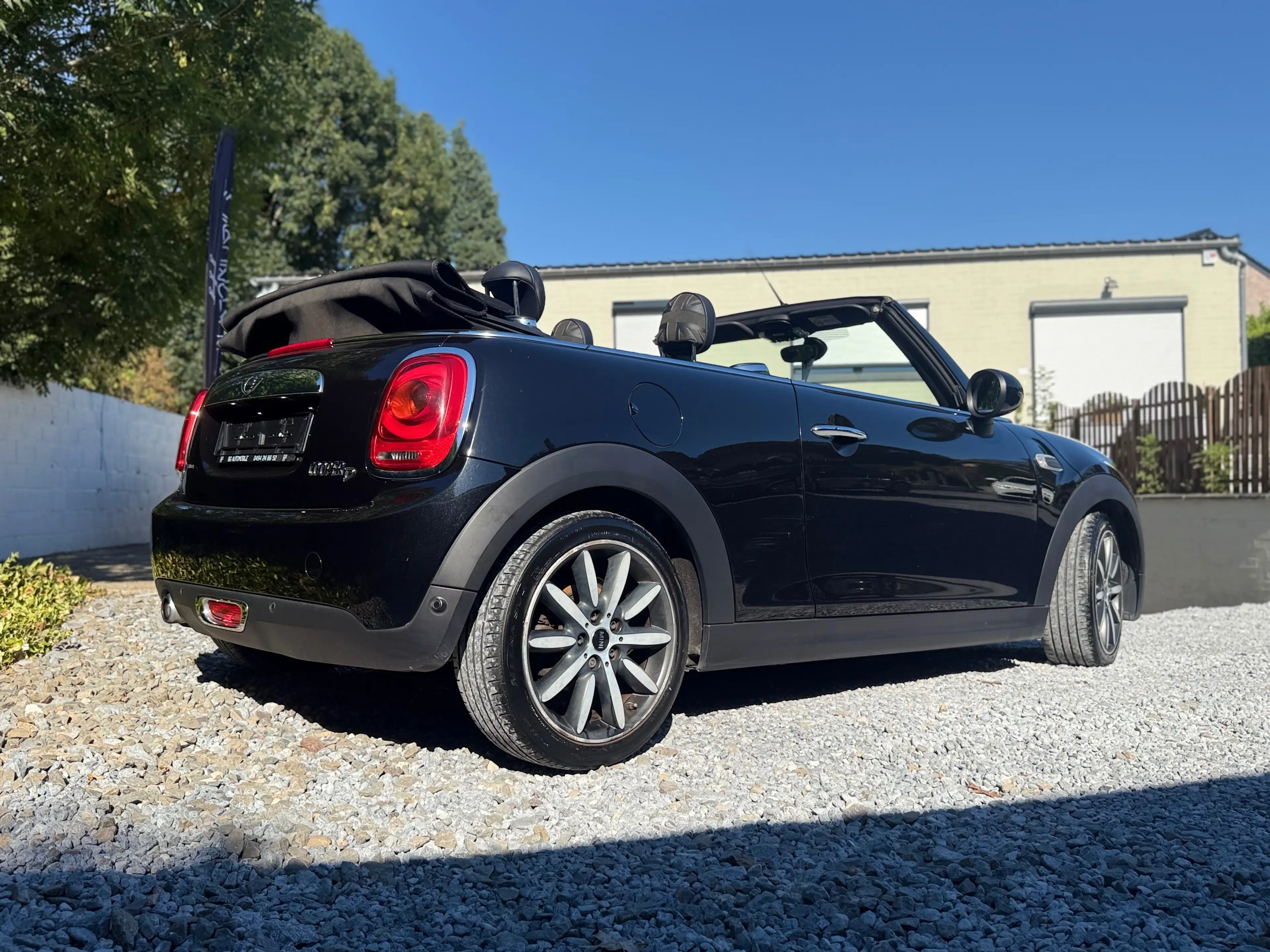MINI Cooper D Cabrio Mini Cabriolet 1.5 D Cooper , cuir , navi , capteur , GARANTIE 12 mois — photo 5