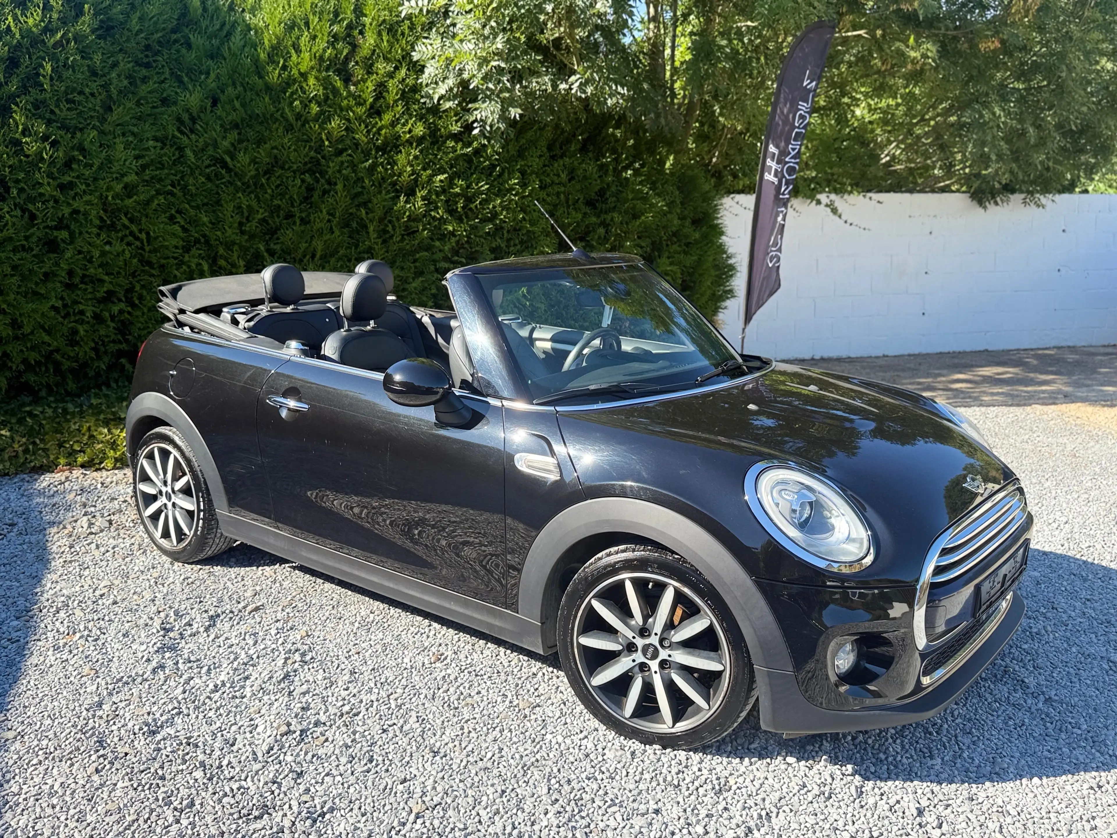 MINI Cooper D Cabrio Mini Cabriolet 1.5 D Cooper , cuir , navi , capteur , GARANTIE 12 mois — photo 3
