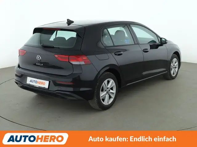 Volkswagen Golf view 6