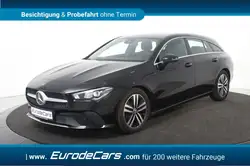Mercedes-Benz CLA 180 *1.Hand*T Leder*Kamera*Navi*SHZ*