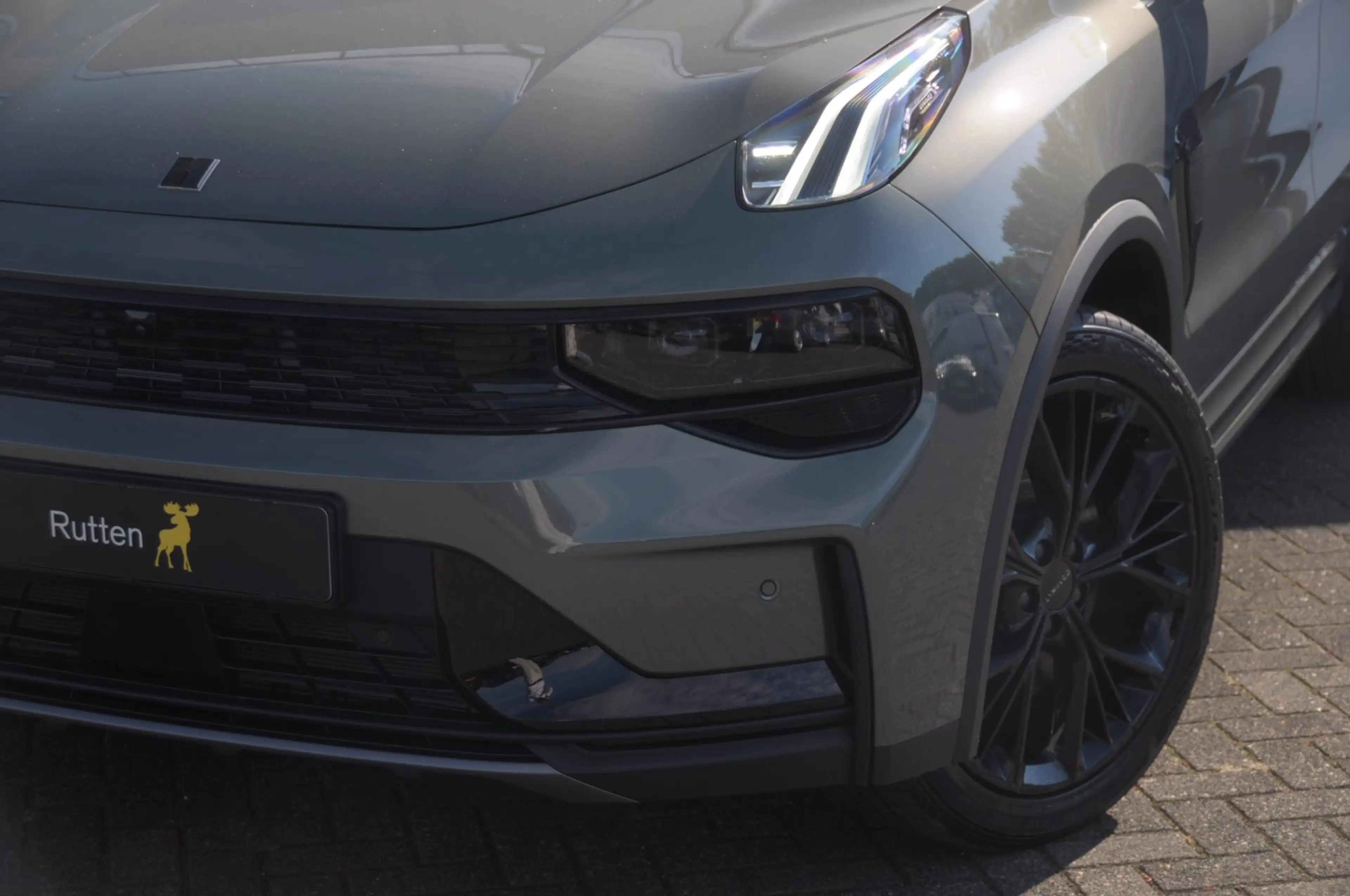 Lynk & Co 01 276PK Automaat More / Adaptive cruise control / Le — photo 12