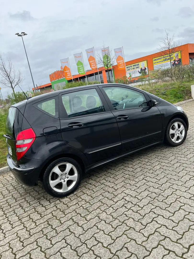 Mercedes-Benz A 200 Turbo Avantgarde Negro - 2