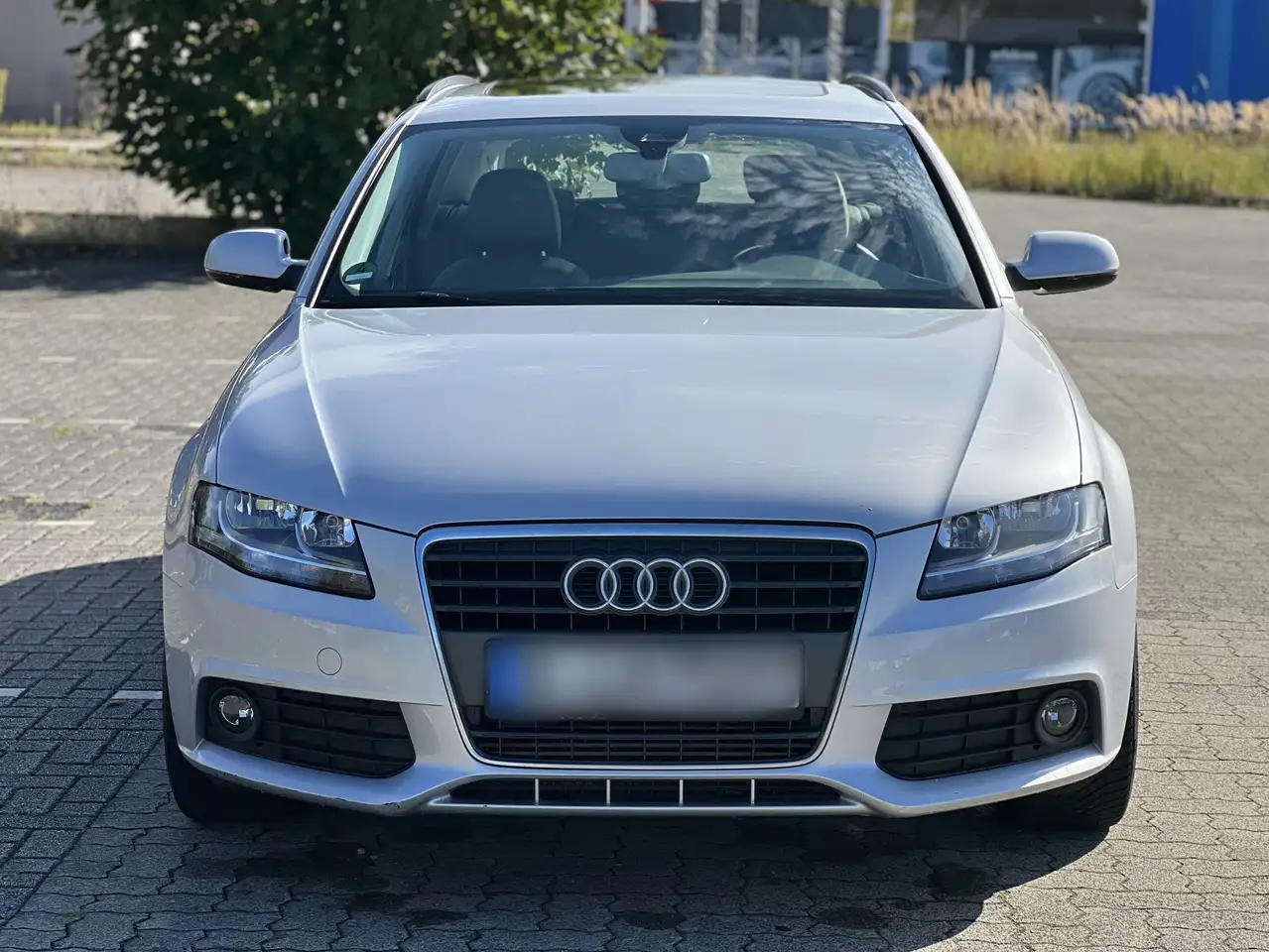 Audi A4 Ambiente — photo 1 of 20
