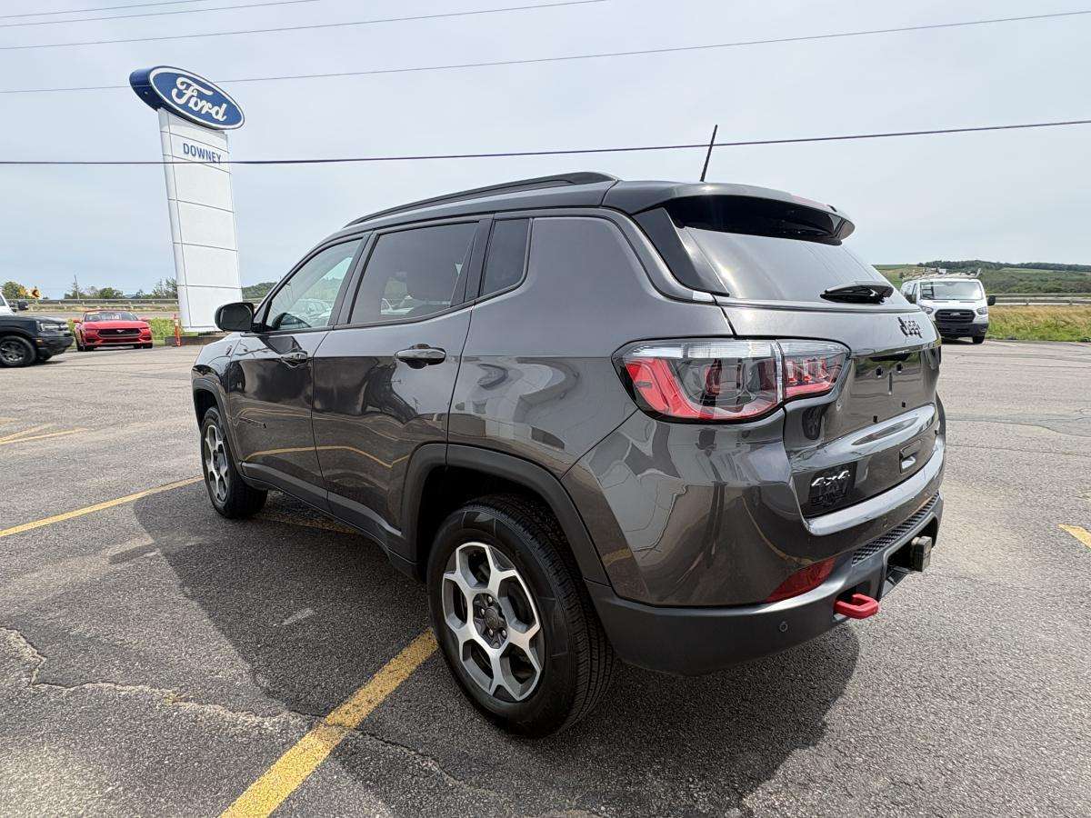 2022 Jeep Compass Trailhawk — снимка 1