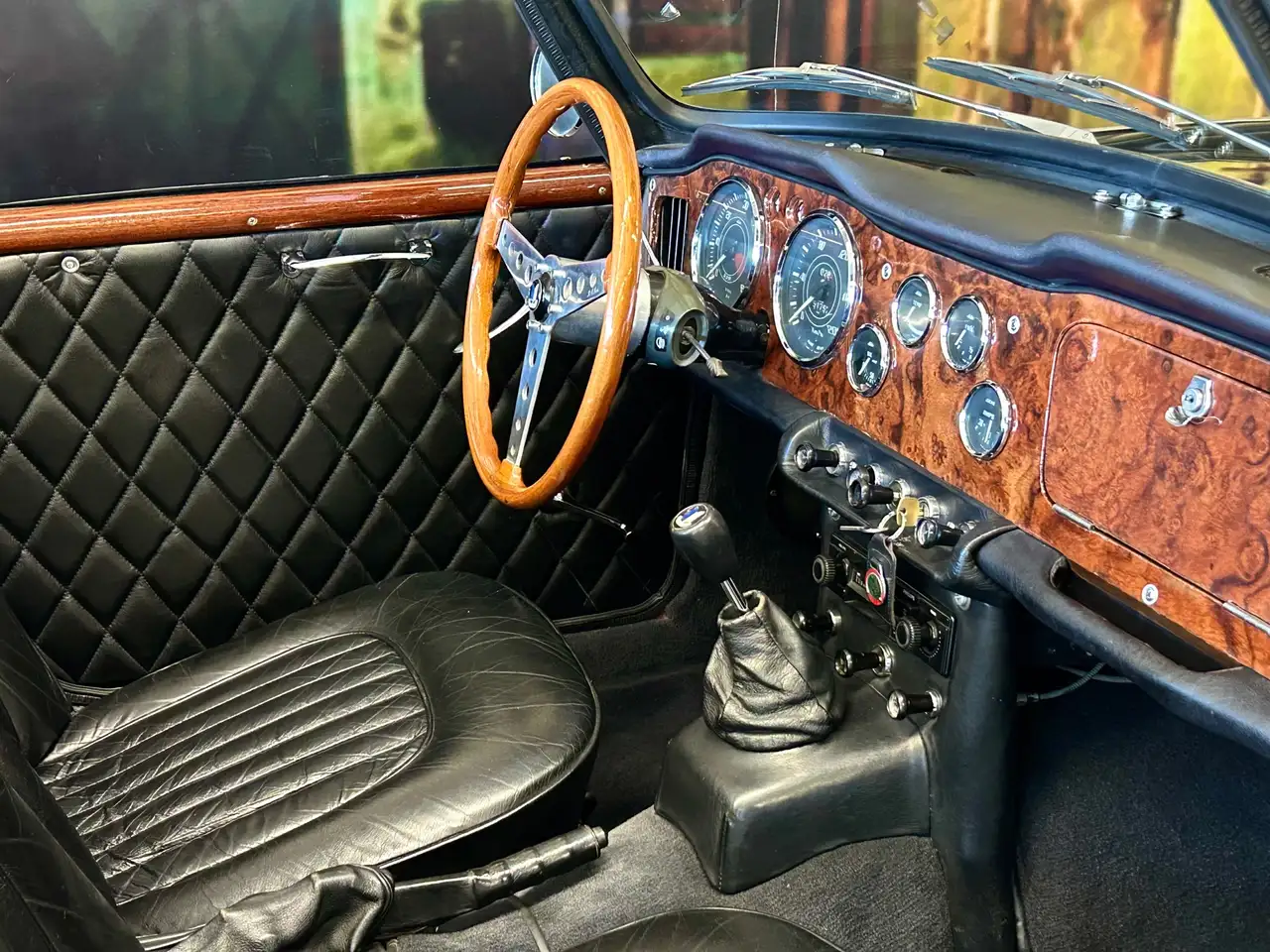 Triumph TR4 IRS A.S.I. targa oro, foto 9