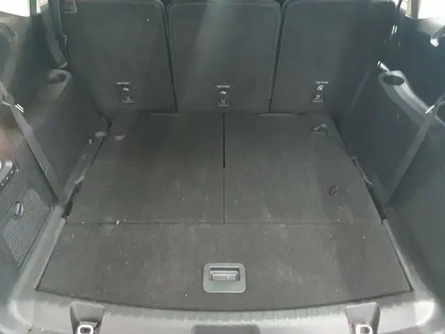 Ford S-Max view 10