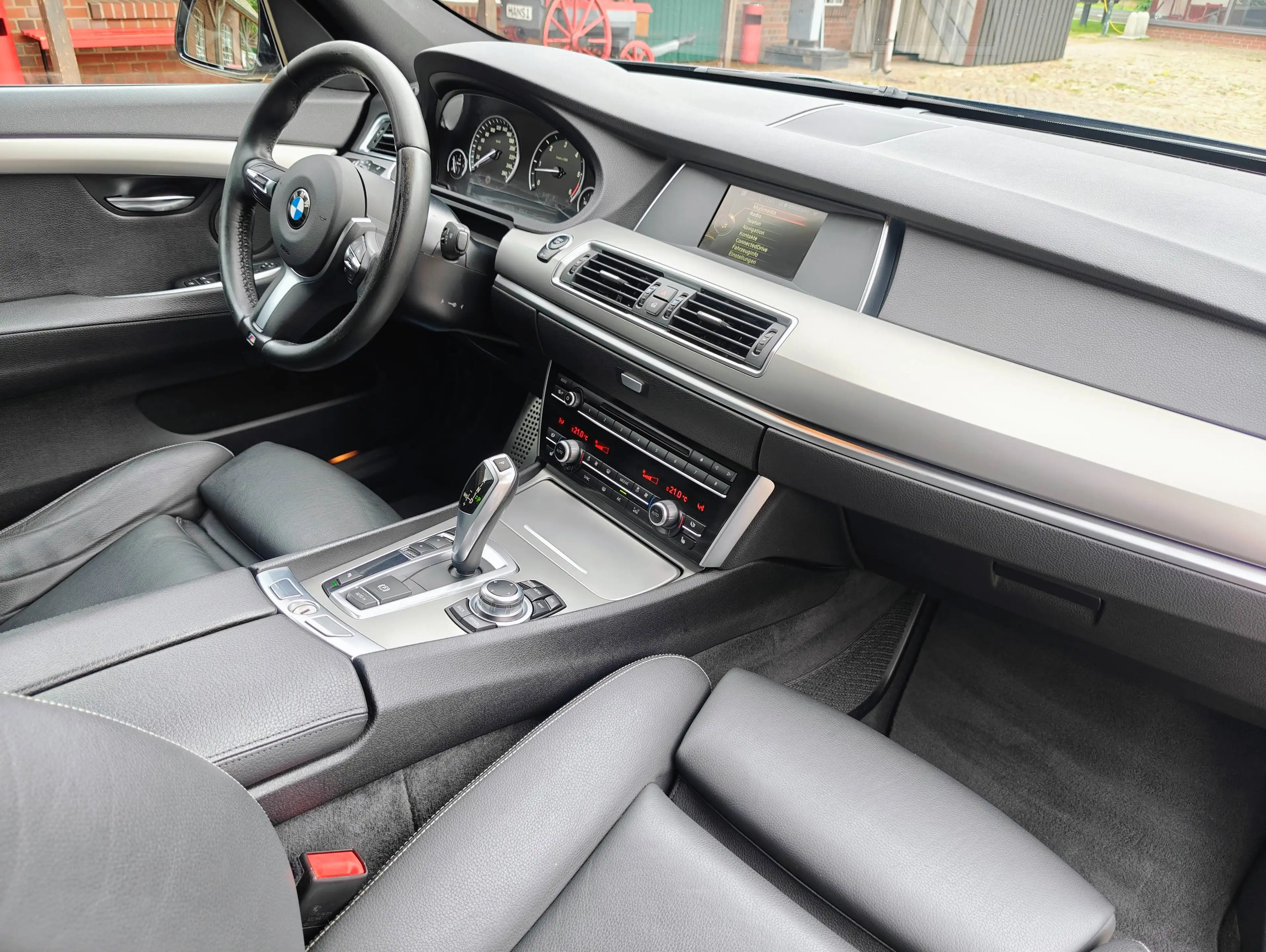 BMW 535 535d GT Automatik / M Sport Paket — photo 15