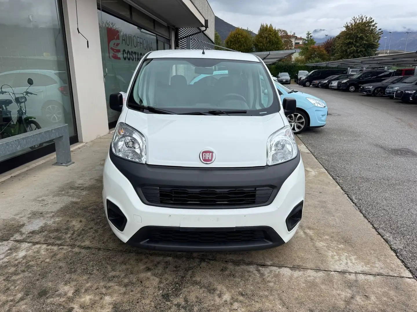 Fiat Qubo Qubo 1.4 8v Easy 77cv my19 Bianco - 2