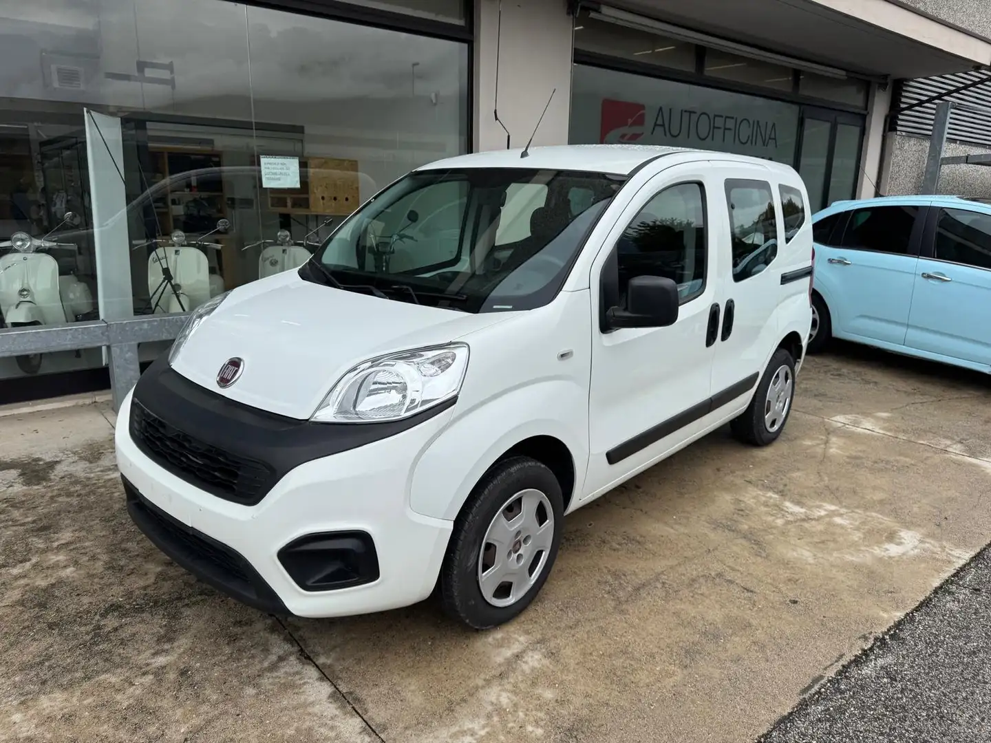 Fiat Qubo Qubo 1.4 8v Easy 77cv my19 Bianco - 1