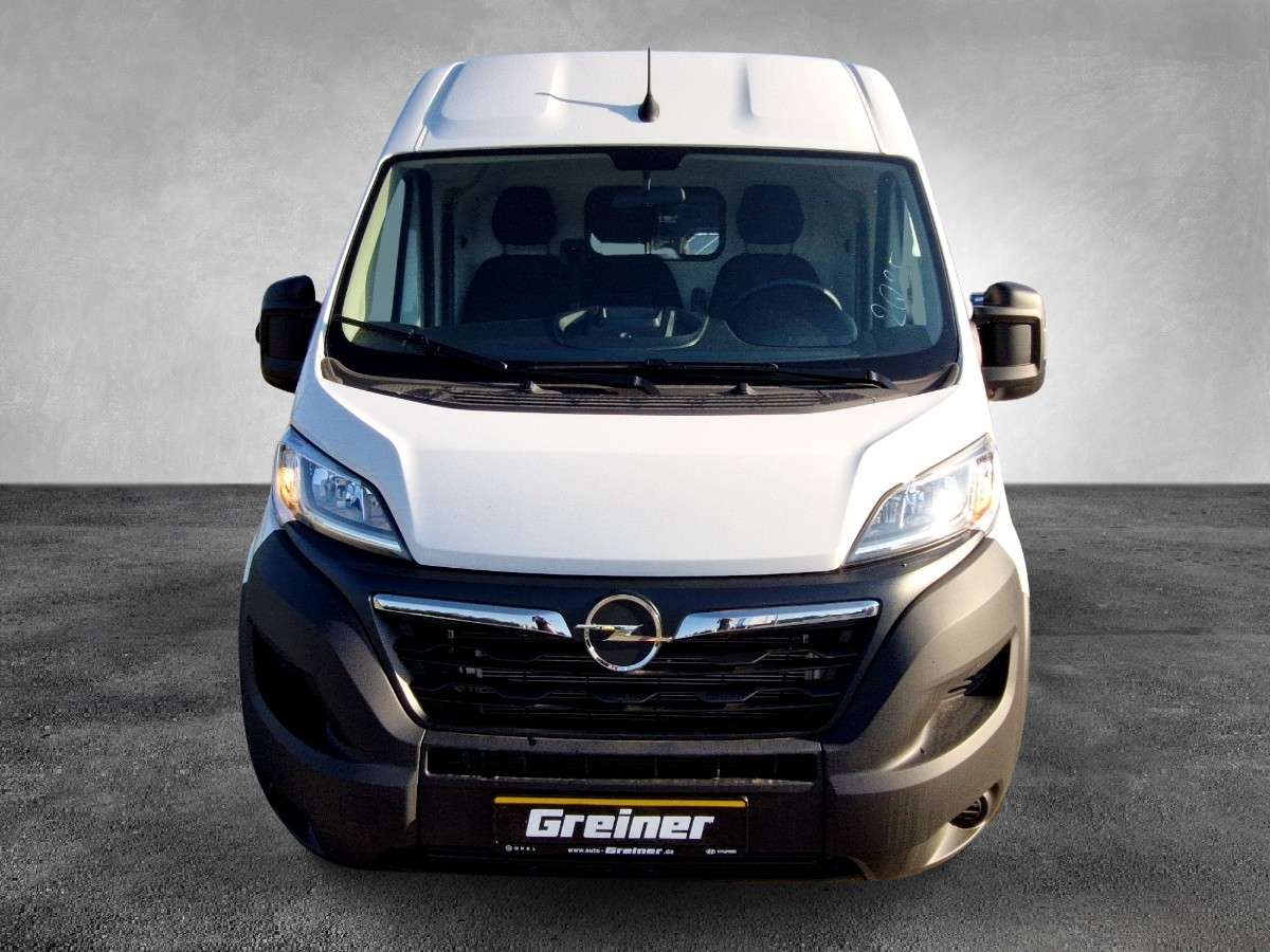Opel Movano