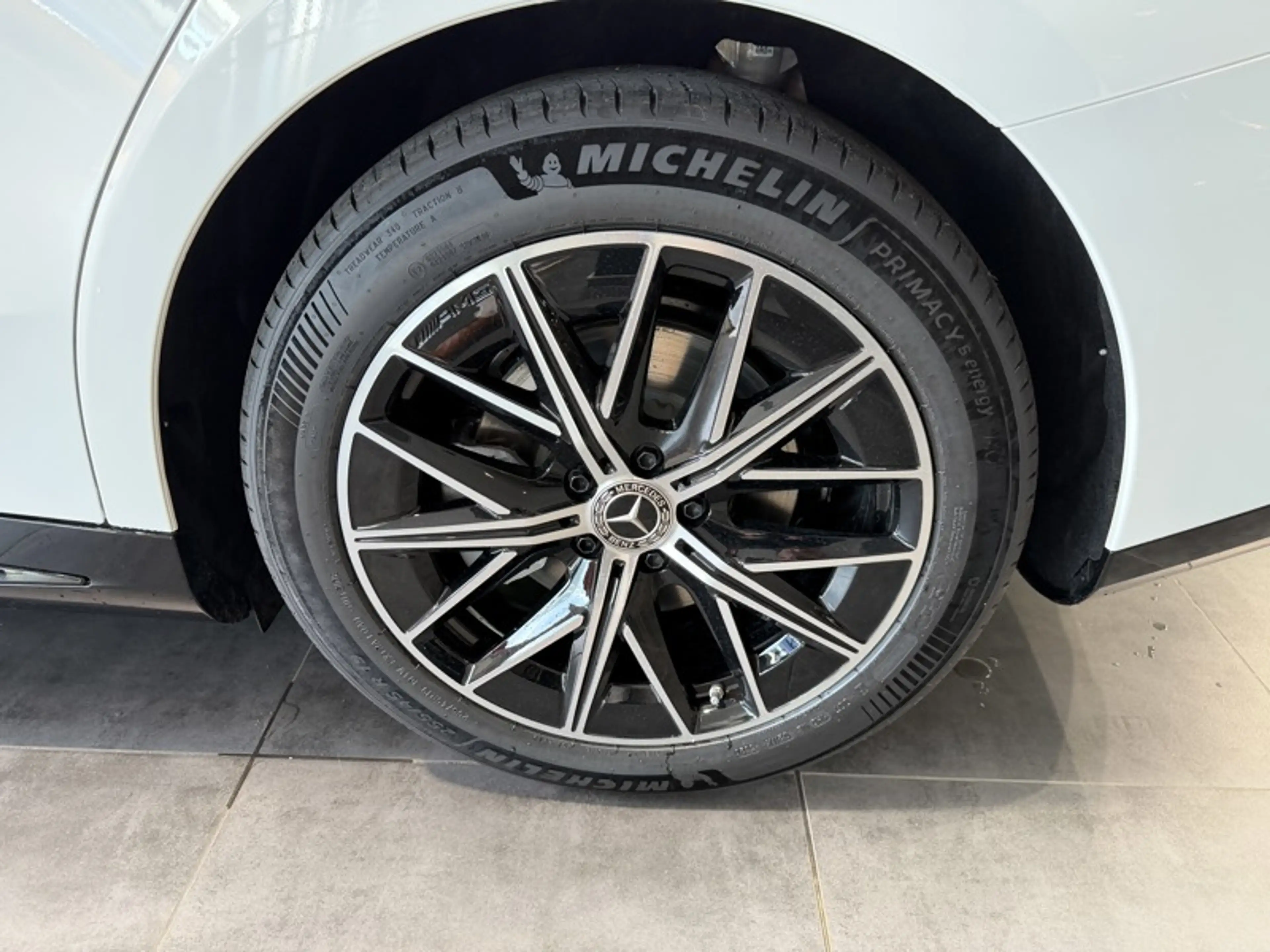Mercedes-Benz C 400 électrique (BM 520)(2025-) 4Matic (520.032) — photo 8