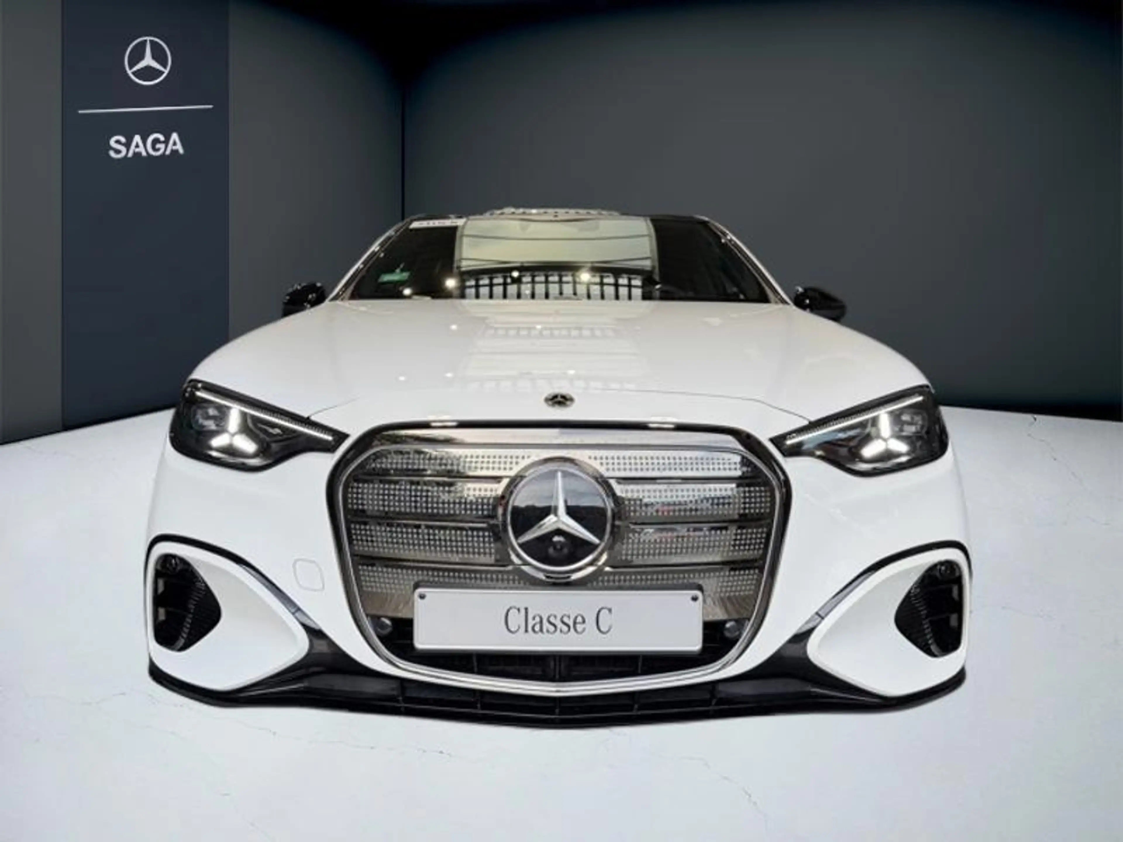 Mercedes-Benz C 400 électrique (BM 520)(2025-) 4Matic (520.032) — photo 2