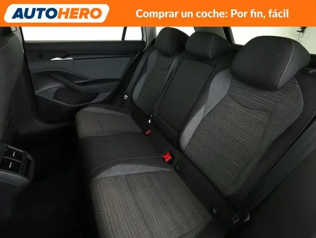 Skoda Superb view 15