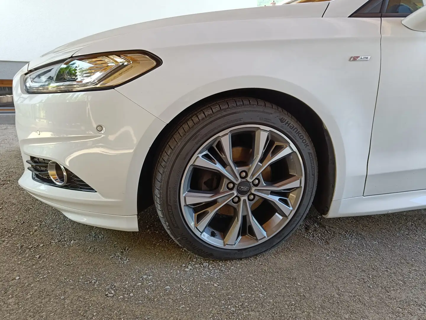 Ford Mondeo Mondeo Traveller ST-LINE 2,0 TDCi Aut. ST-LINE Weiß - 2