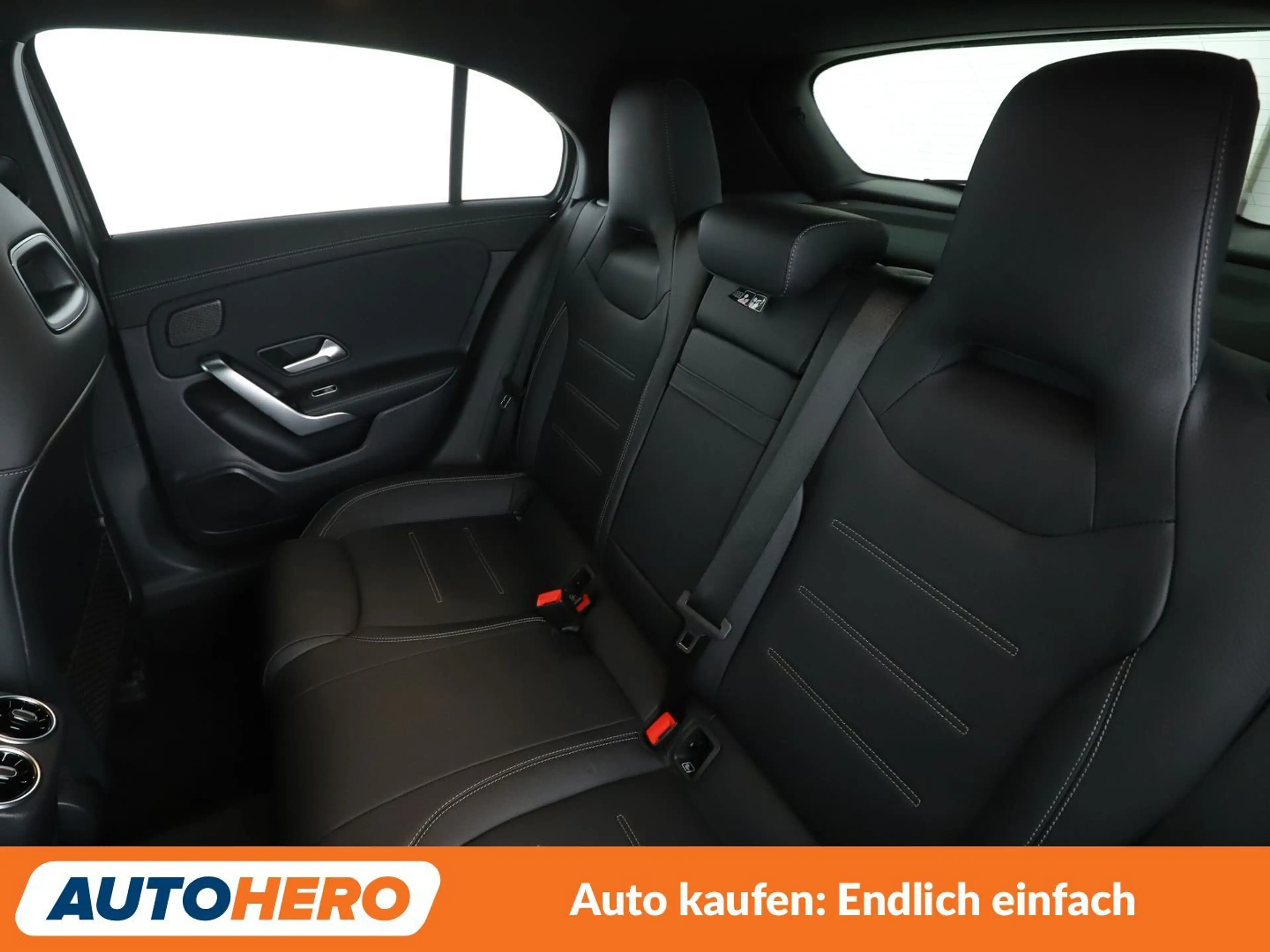 Mercedes-Benz A 35 AMG 4Matic Aut.*LED*NAVI*TEMPO*CAM*PDC*SHZ*KLIMA* — photo 14
